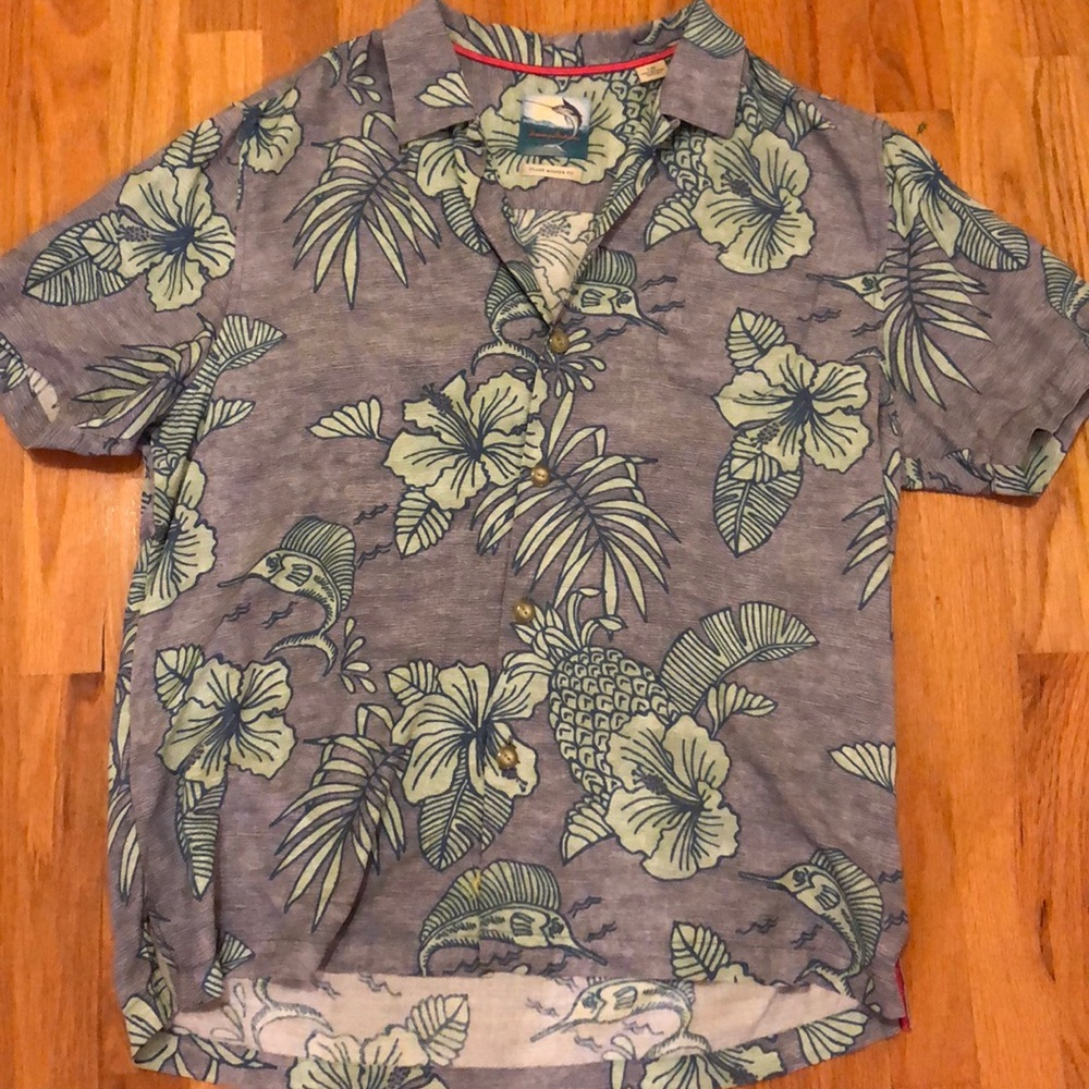 TOMMY BAHAMA Hawaiian shirt